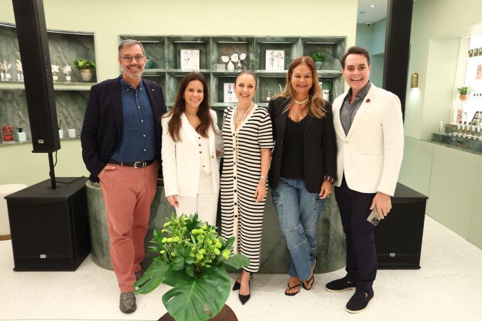 Fréderic, Daniela Bulhões, Manuela Corrêa Brandão, Milena Lima E Francisco Campello