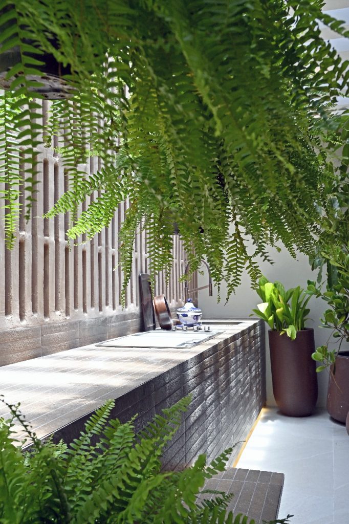 30e43fb95ea84740a3bf606739b8524c