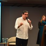 Carlos Roberto Martins(1)