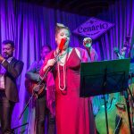 Cenario Recebe Raara Contando Billie Holliday 0275