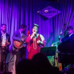 Cenario Recebe Raara Contando Billie Holliday 0299