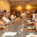 Degustação Exclusiva Do Camarão Orgânico Da Costa Negra 0452