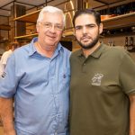 Degustação Exclusiva Do Camarão Orgânico Da Costa Negra 0502