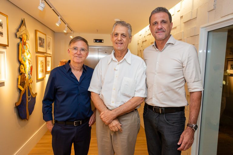 Exposição De Ricardo Bisio 7161