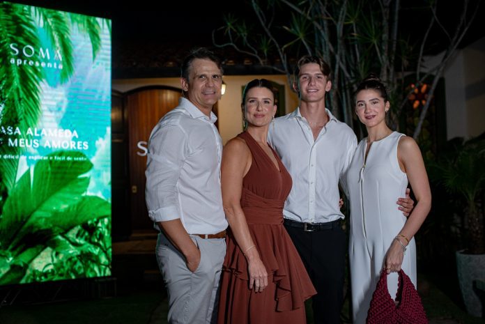 Marcelo, Suzana, Lucas E Sabrina Fiuza (3)