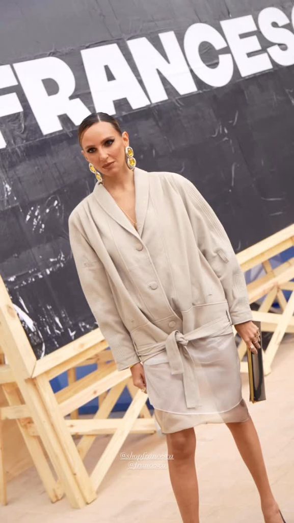 SaveClip.App_573286513_808327215164712_4528919875491810938_n