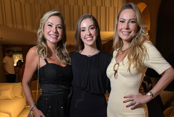 Talyzie Mihaliuc, Nycole Franco E Talynie Mihaliuc