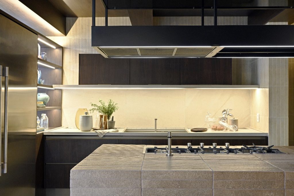 Cd26f3eb7afd41db9e65dfc0f6f3a049