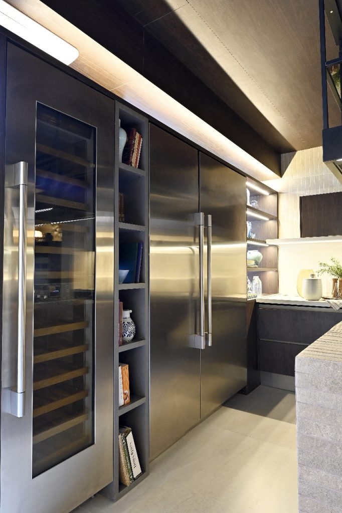 F985ff7cefda4959b679f3b8a91d1d50