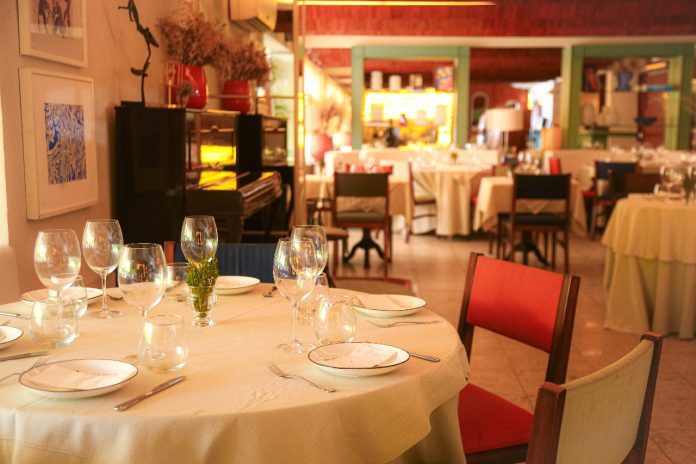 958636632e834a0dba45971309c5def3