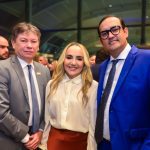 Junior Flávia E Antônio Melo