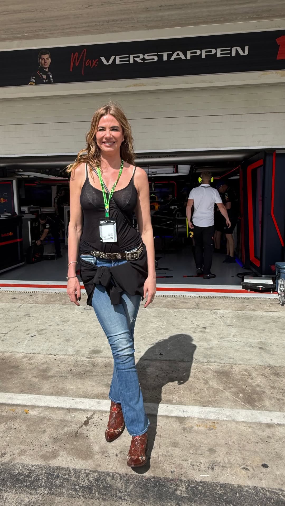 SaveClip.App_573638285_18545694073038152_8003768537800911816_n