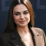 A Atriz Ucraniana Mils Kunis