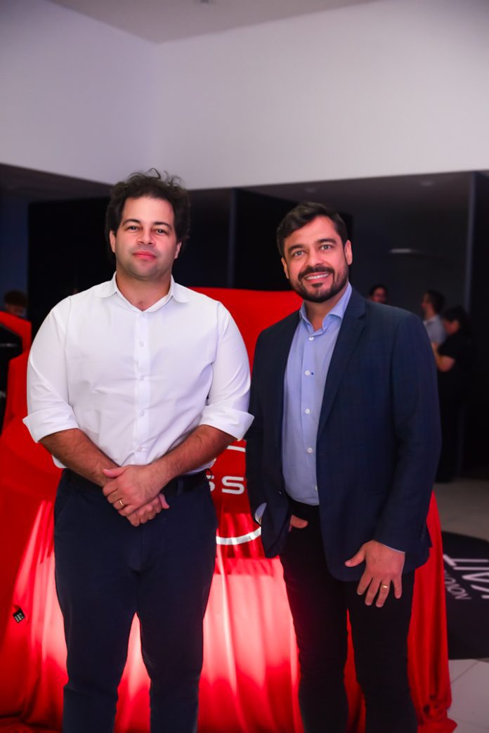 Adriano Ventura E Guto Roque(1)