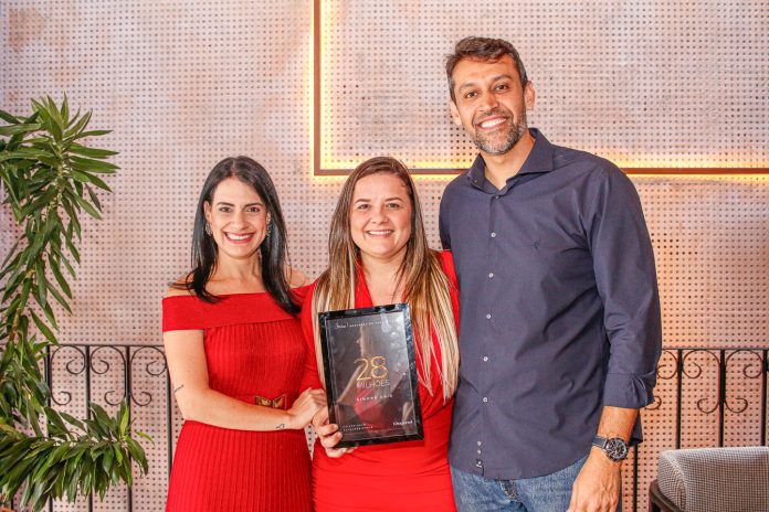 Melina Abu, Simone Oria E Thiago Andrade