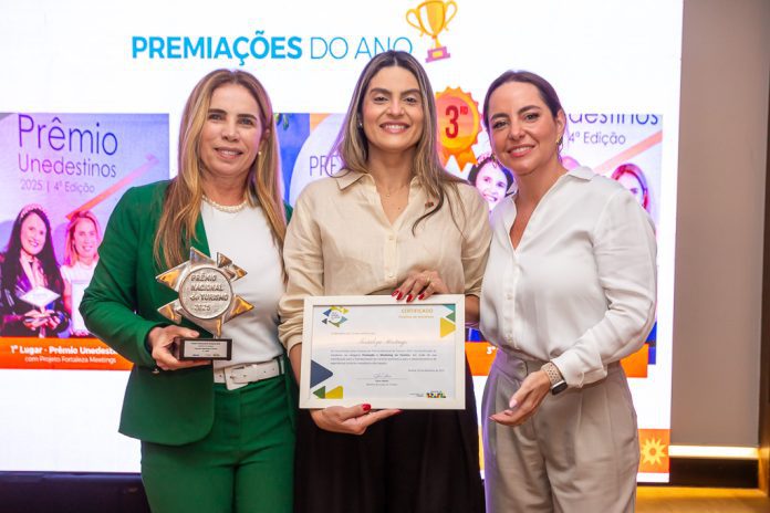 Suemy Vasconcelos, Denise Carrá E Clarisse Linhares