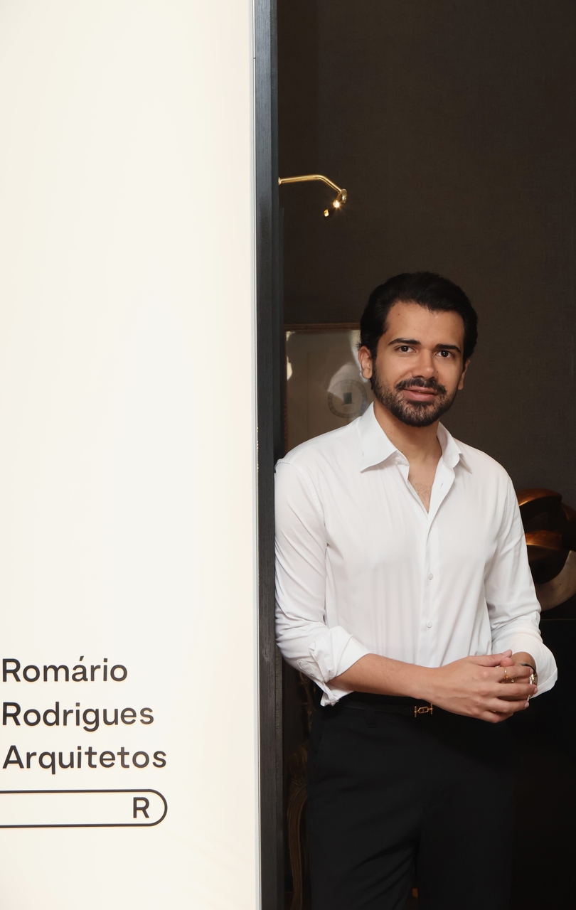 1701tr1801_5c_Easy Resize.com