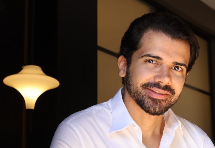 1701tr1901_5c_Easy Resize.com