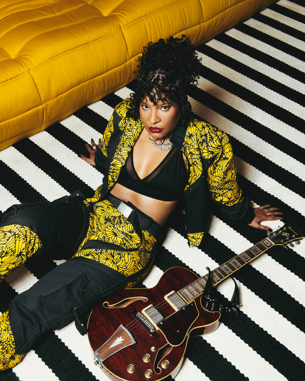 2201tr1302_5c_Easy Resize.com