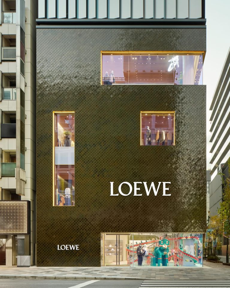 SaveClip.App_611238457_18556453063041611_4321309938793462589_n