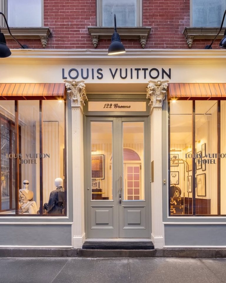 SaveClip.App_613307756_18518475445068191_429824893444717720_n