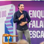 Lançamento Livro Enquanto Uns Falam Outros Escalam Artur Frota 9537