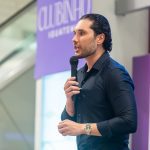 Lançamento Livro Enquanto Uns Falam Outros Escalam Artur Frota 9546