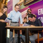 Lançamento Livro Enquanto Uns Falam Outros Escalam Artur Frota 9620