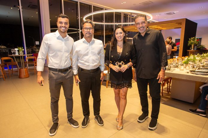 Leonardo Apelian, Diego Monteiro, Mayra Teixeira E Paulo Angelim