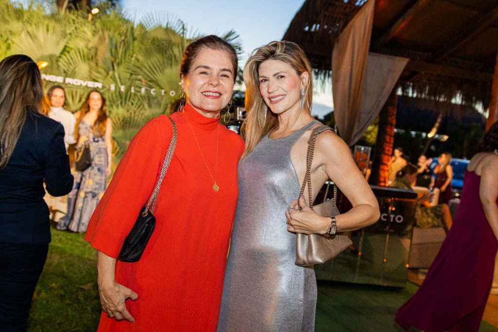 Márcia E Elaine Oliveira