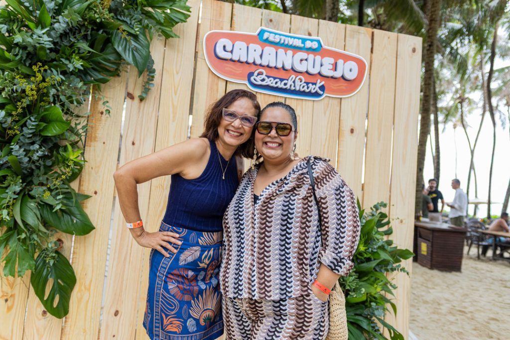 695A2510
