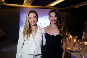Brena Barros E Carolina Macedo