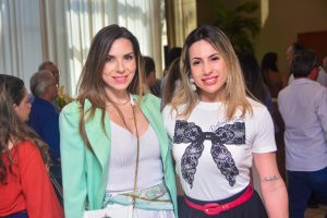 Bruna Vasconcelos E Amanda Frati