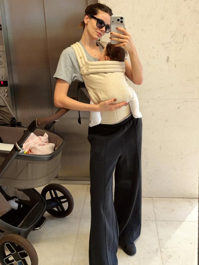 Camila 11