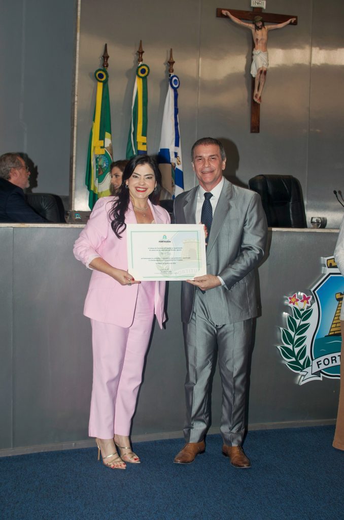 Vivi Almada E Vereador Marcelo Mendes