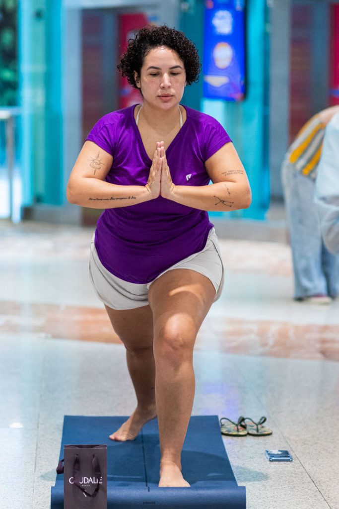 695A0878