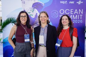 Amanda Carvalho, Ana Carvalho E Camila França_