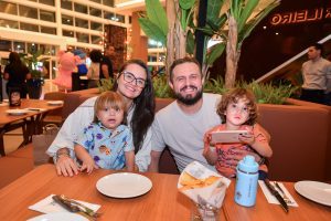 Kezia, José , Joaquim E João De Brasil_