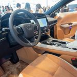 Lexus Apresenta O Modelo RZ500e 100% Elétrico  6428