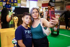Miqueias Sousa E Ana Cristina Flor